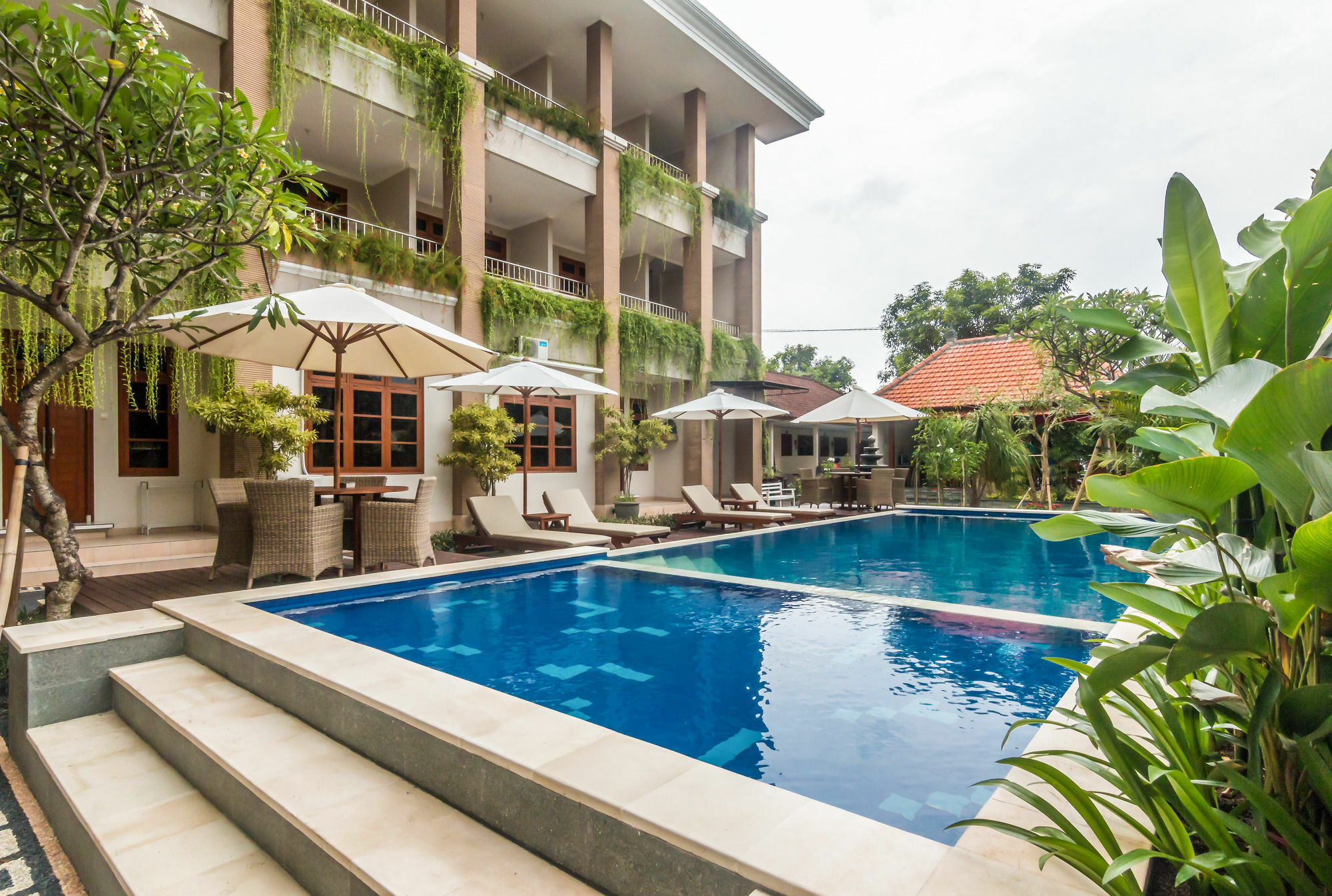 Zen Rooms Basic Kuta Kubu Anyar Extérieur photo